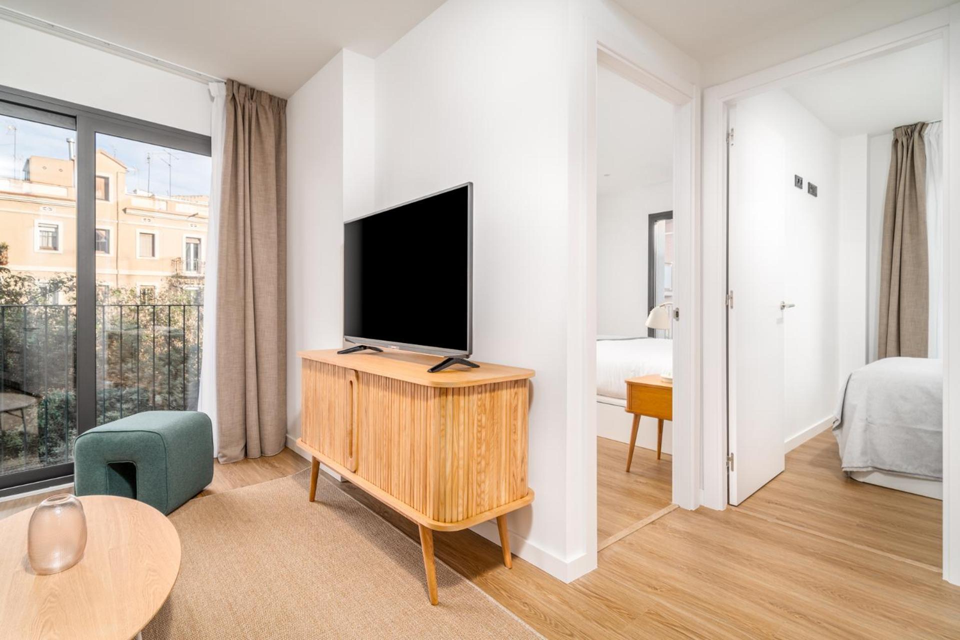Limehome Barcelona Placa Pirineus L'Hospitalet de Llobregat Bagian luar foto